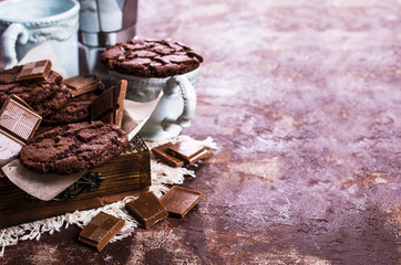 Round chocolate cookies