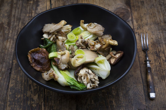 Stir-fry with Chinese cabbage, maitake, oyster and shitake mushrooms