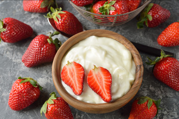Natural white yogurt with strawberries