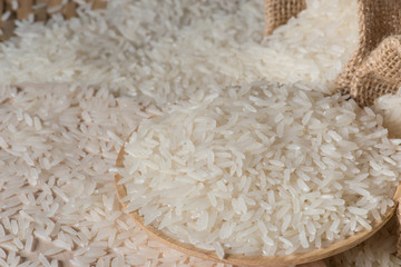 Jasmine rice on wooden plate