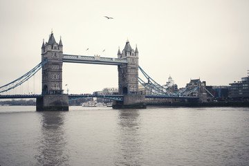 Fototapeta na wymiar London Close-Up view of Tower Bridge 
