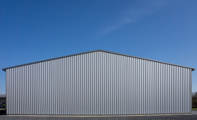 Obraz premium Moderne graue Lagerhalle