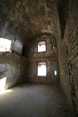 wide room of the ruins of an ancient fort used by soldiers durin