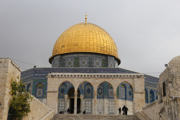 Fototapeta na wymiar Dome of the Rock Islamic Mosque, Temple Mount, Jerusalem, Israel.
