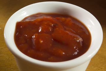 Tomato sauce with garlic