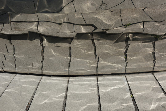 detail einer blechfassade in d&uuml;sseldorf