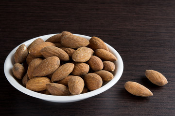 roasted almonds