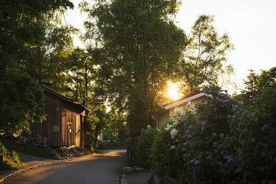 Finland, Pirkanmaa, Tampere, Road in small village