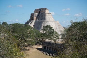 Fototapeta na wymiar Archeology zone - Zona arqueologica Uxmal in Mexico
