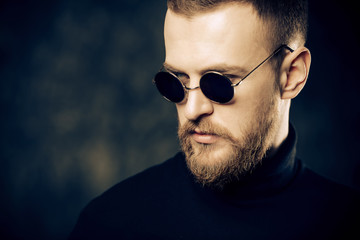 hipster round sunglasses