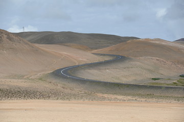 Straße an der Krafla, Island