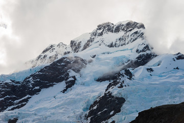 Fototapeta na wymiar Glacier Peak close-up, Mount Cook, South Island, New Zealand