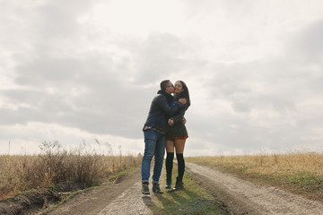 Obraz premium Romantic young couple in love