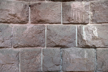 eine Steinmauer aus Steinquadern