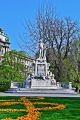 Obraz premium Mozart Statue Wien
