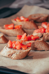 Vegetarian Sandwiches with chopped tomato