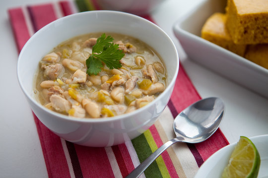 Slow Cooker White Chicken Chili 