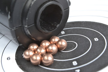 Airgun and bullets