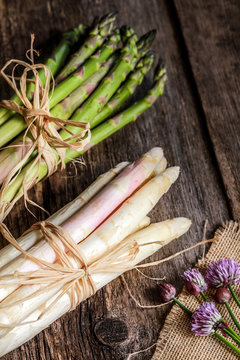 bottes d'asperges vertes et blanches 4