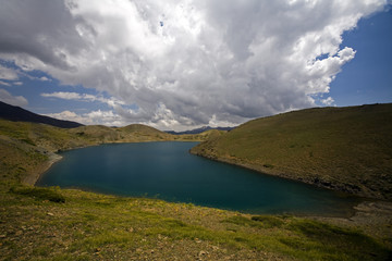 Fototapeta na wymiar Aygir Lake in Kesis Mountains Erzincan Turkey