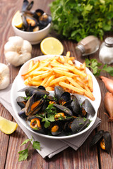 mussel and french fries