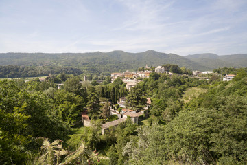 Fototapeta na wymiar Village view of Besalu, Garrotxa, province Girona,Catalonia.