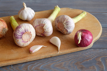 Garlic on a wooden table