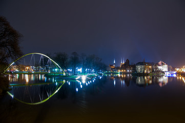 Fototapeta na wymiar Kładka Słodowa Pedestrian Bridge, Wroclaw.