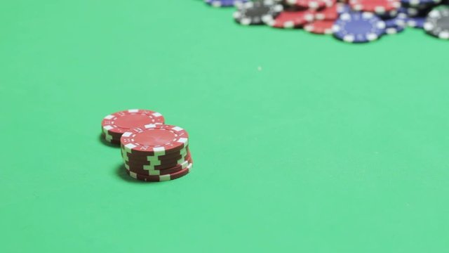 Express game Texas poker at an underground casino
