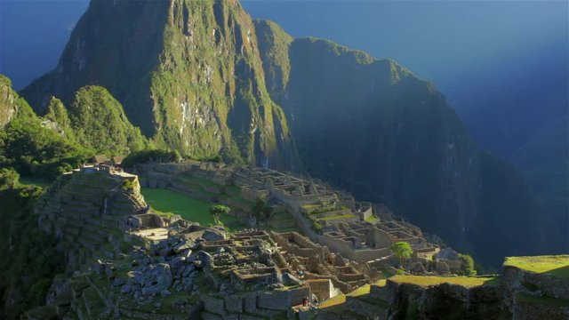 timelapse of machupichu on a sunnyday HD