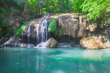 Fototapeta na wymiar Erawan Waterfall