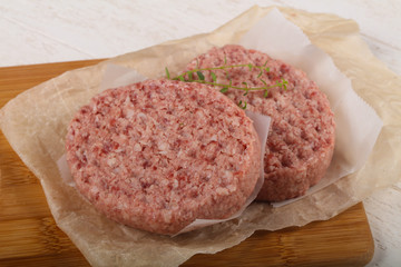 Raw pork cutlets