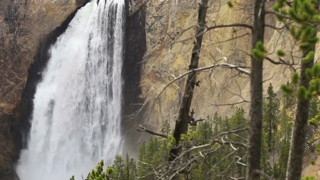 Zooming view of Lower Yellowstone Falls
