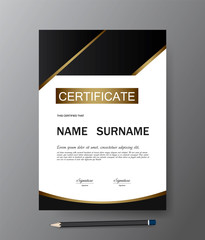 Obraz premium Certificate template,A4 size diploma, vector illustration