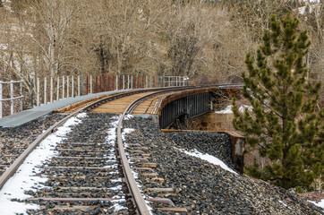 Fototapeta premium Curved Railroad Bridge