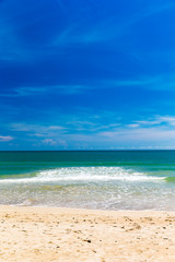 Fototapeta na wymiar tropical beach in Sri Lanka