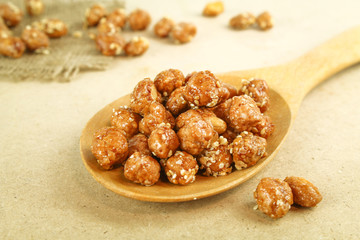 sugared peanut with white sesame