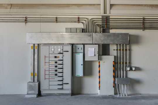AC control panel for distribute electrical power to equipment