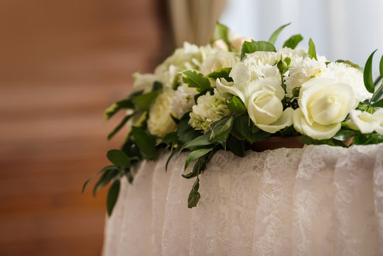 Decorated wedding banquet hall in classic style