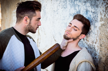 Homophobic man threatens gay guy