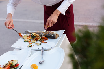 Mediterrane frische Fischplatte in Kroatien