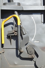 Türriegel an einem Güterwaggon