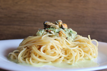 Pasta with mussels