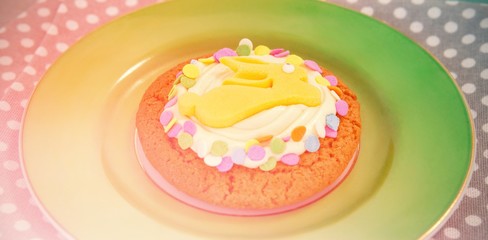 Chocolate cookie served in a plate