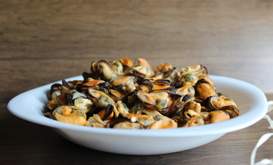 Cooked mussels