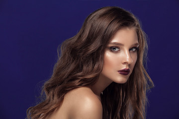 Fototapeta premium Beauty face woman with beautiful make-up color .