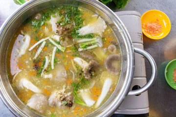 Vietnamese food, chicken soup hot pot