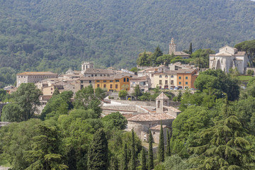 Fototapeta na wymiar Village view of Besalu, Garrotxa comarca, province Girona,Catalonia,Spain.