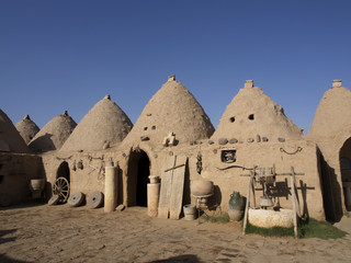 Fototapeta na wymiar Historical and ancient Beehive houses in Şanlıurfa,Turkey