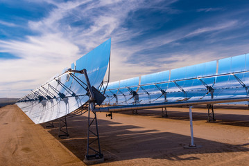 Solar powered heat generators in desert